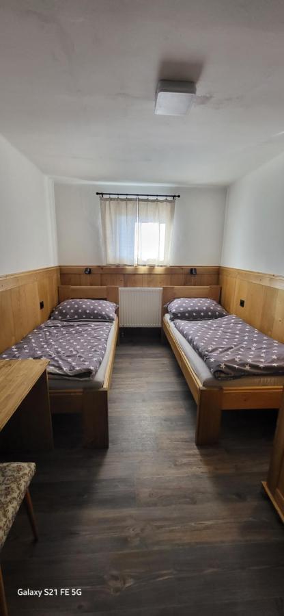 Auberge de jeunesse Bouda Na Plani - Horska Bouda à Špindlerŭv Mlýn Extérieur photo